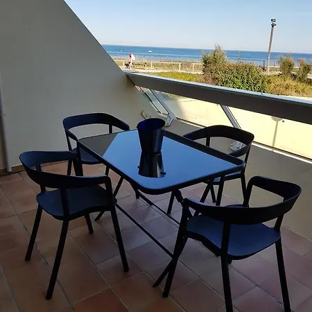 Naturiste Azur Héliopolis C 64 *